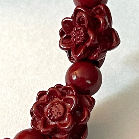Natural Cinnabar Lotus Flower Bracelet Healing Stone Stretchy Bracelet - Picture 5 of 5